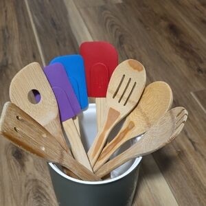 Bamboo and Silicone Kitchen Utensil Set